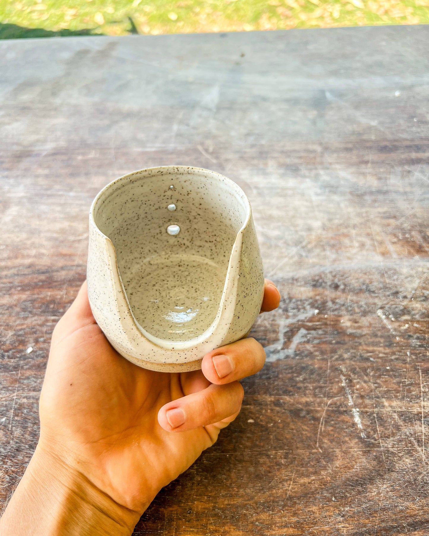Wolf and Clay - Ceramic Herb shredder 🌿