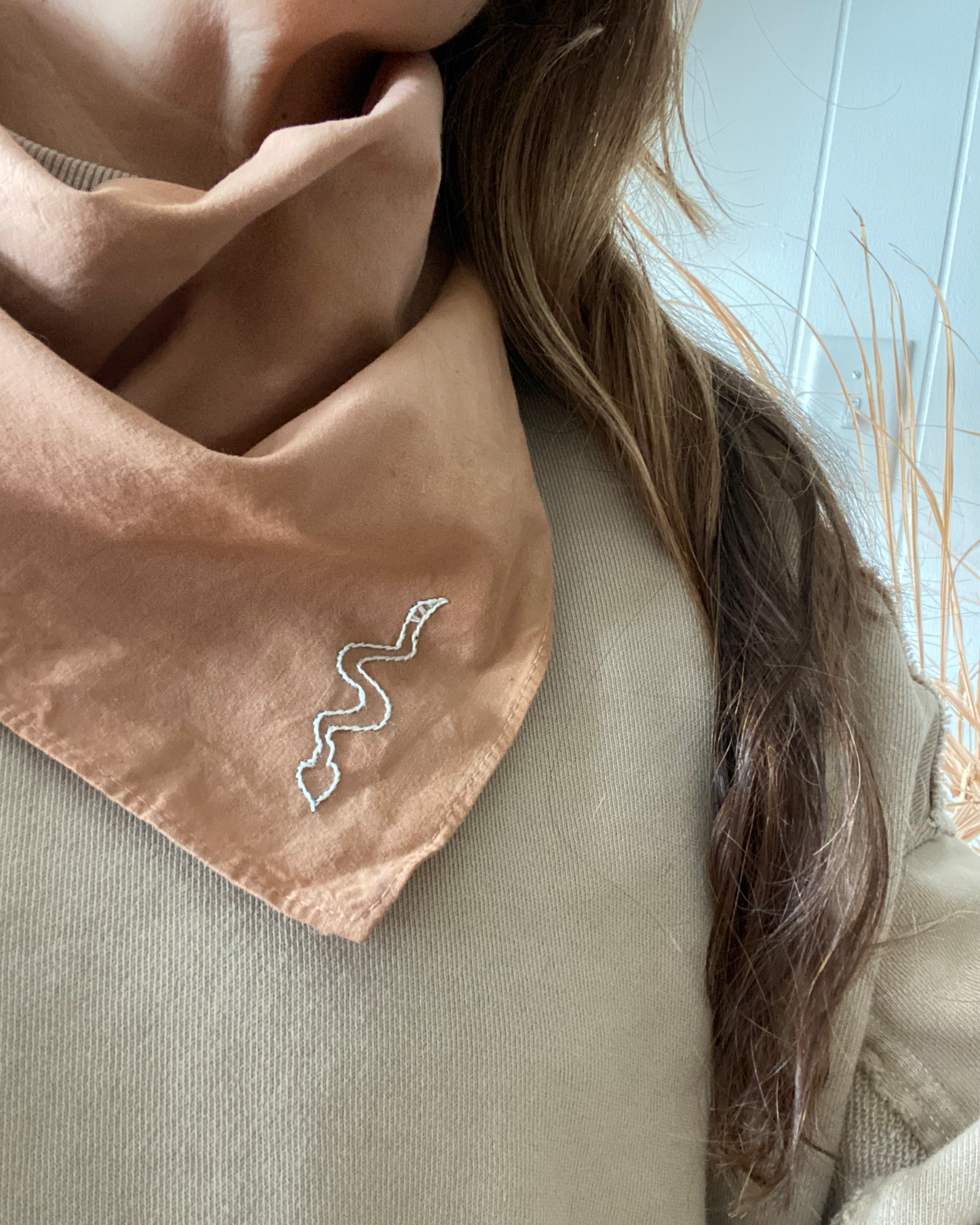 Eloise et moi - Hand embroidered DESIERTO cotton bandana, Plant dyed: